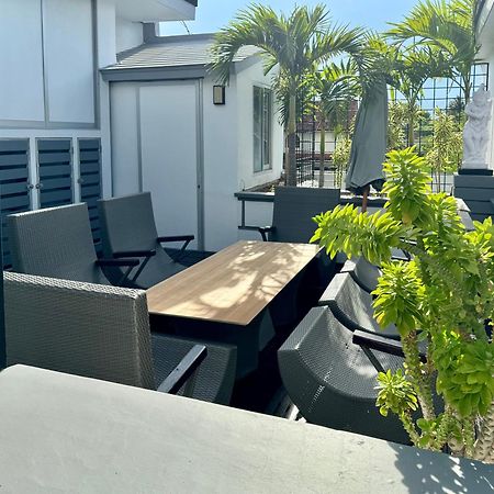 סנגיגי Villa Rumah Putih Abu Abu מראה חיצוני תמונה