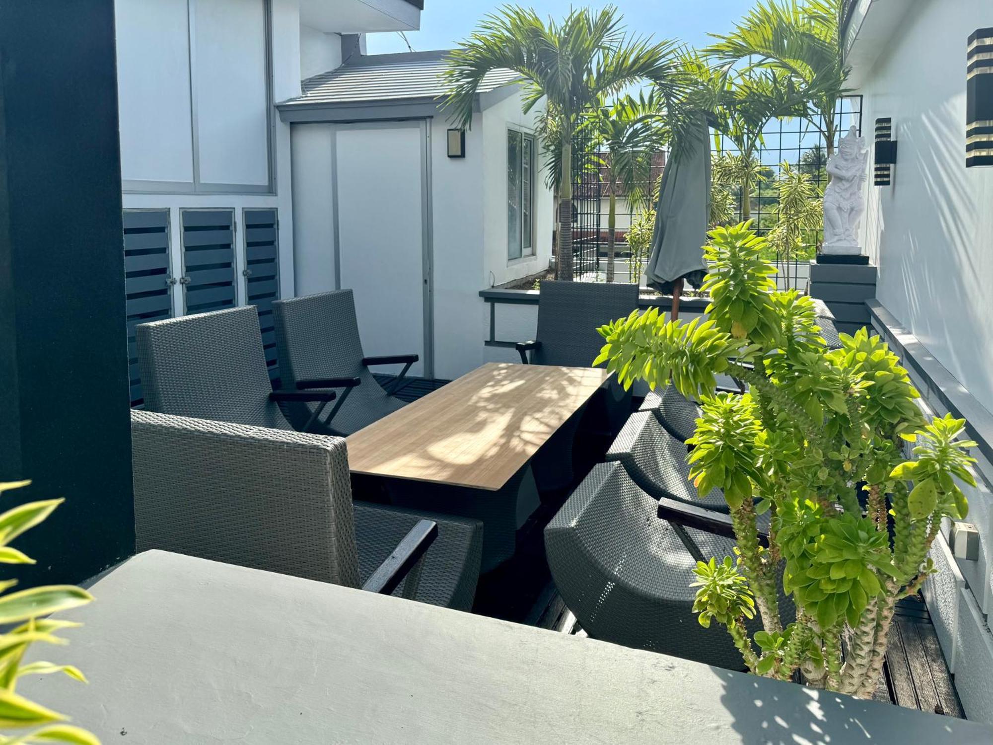 סנגיגי Villa Rumah Putih Abu Abu מראה חיצוני תמונה