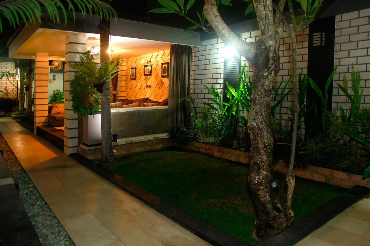 סנגיגי Villa Rumah Putih Abu Abu מראה חיצוני תמונה